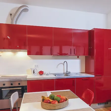 Via Nicastro Open Space Apartment Milan